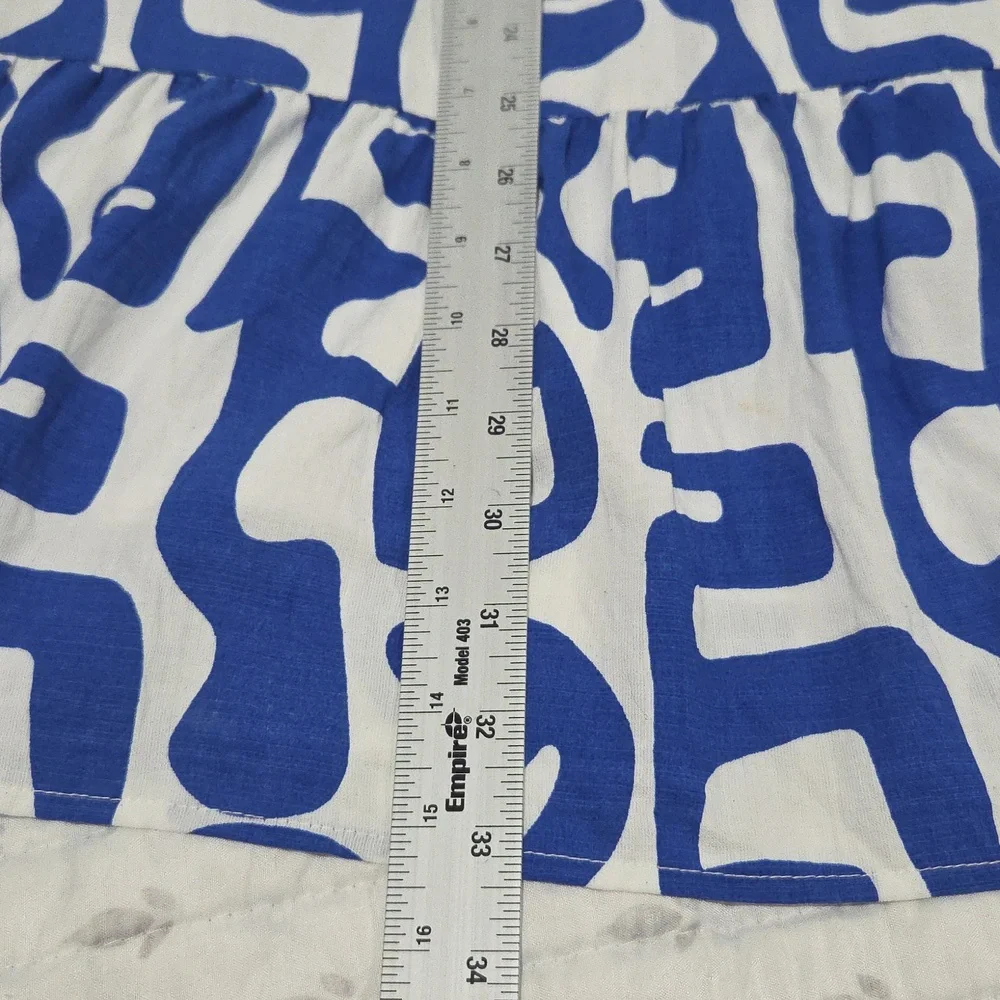 THML adorable Dress In Great Condition. Blue/white Geometric Type Pattern. 💙 - Picture 9 of 12